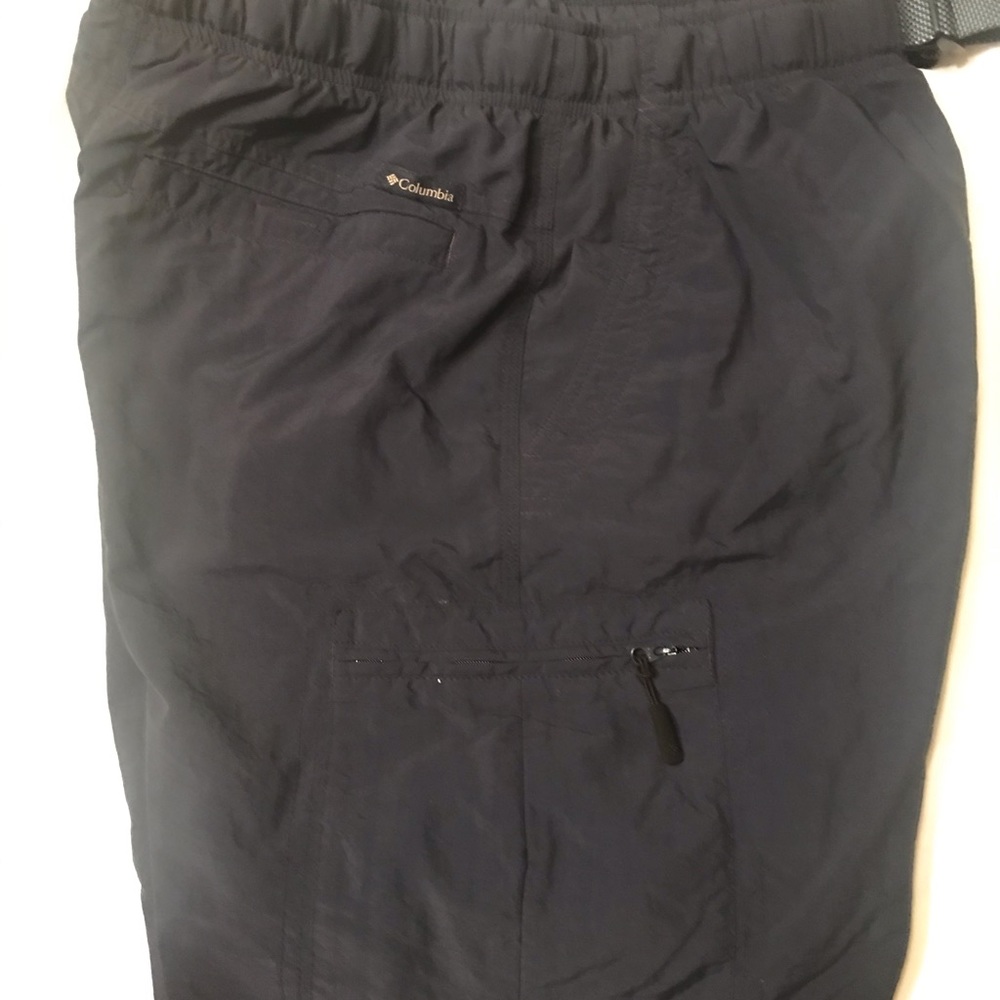 Men’s Medium Columbia Watershorts (Navy Blue)